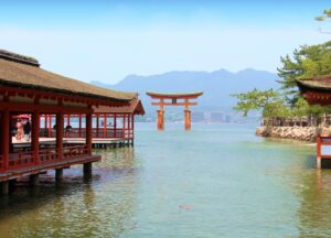 厳島神社の鳥居