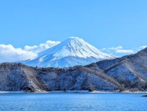 河口湖の冬景色