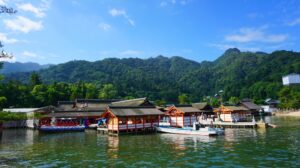 厳島神社